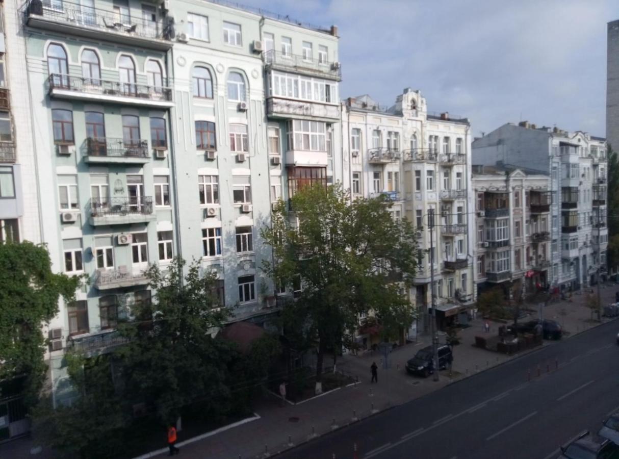Апартаменти Однокомнатная Шота Руставели Київ Екстер'єр фото
