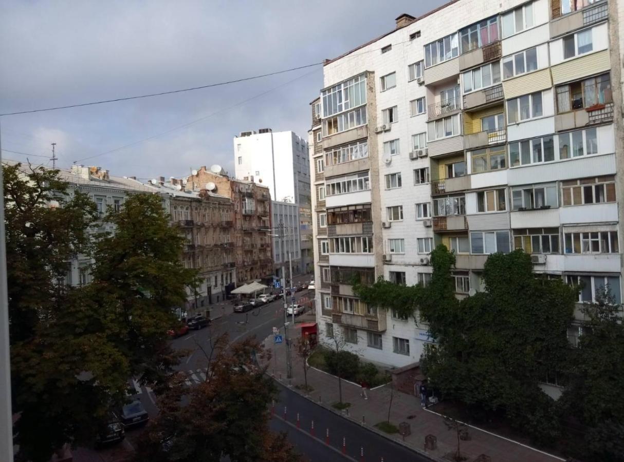Апартаменти Однокомнатная Шота Руставели Київ Екстер'єр фото